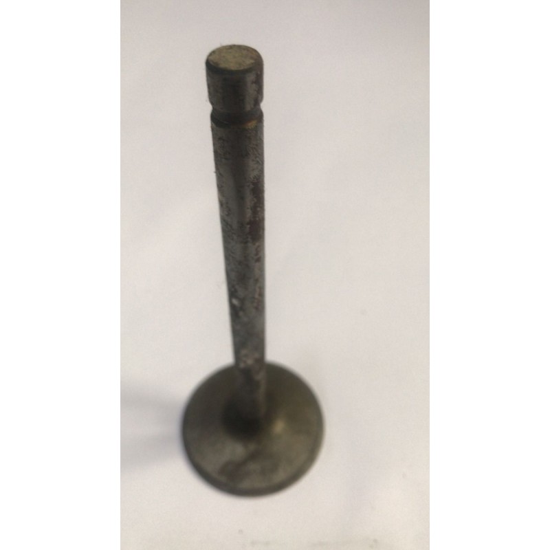 VÁLVULAS DE ADMISIÓN CHEV. TROOPER LUV 1800 2000 2300 STAND