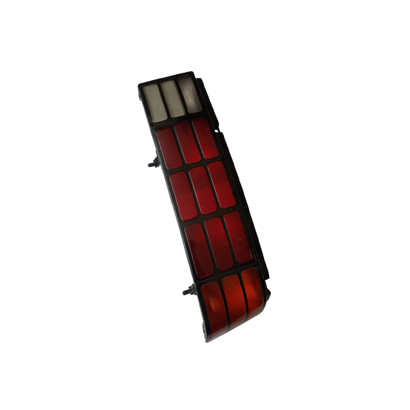 Faro Posterior Suzuki Forza II RH